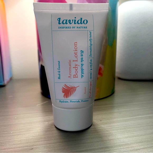 Lavido Bath & Body 38 525 Nip Lavido Aromatic Body Lotion Musk